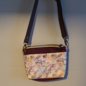 Floral Patterned Shoulder Bag